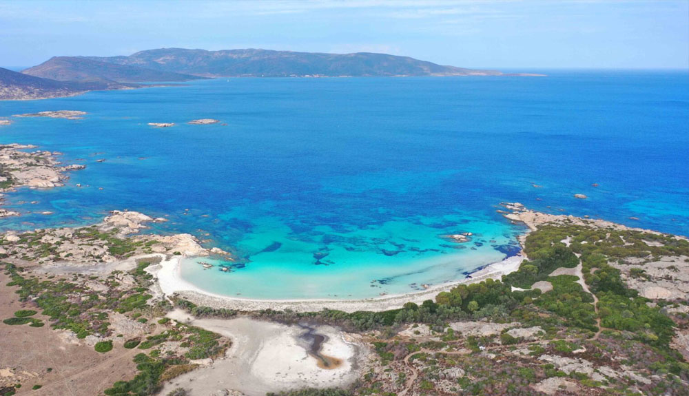 Spiaggia-di-Cala-Sabina-o-Cala-dei-Ponzesi-allAsinara